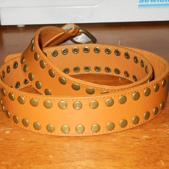 Vintage Espirit  Metal Studdes Belt